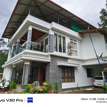 Gokula Homestay Subrahmanya المظهر الخارجي الصورة
